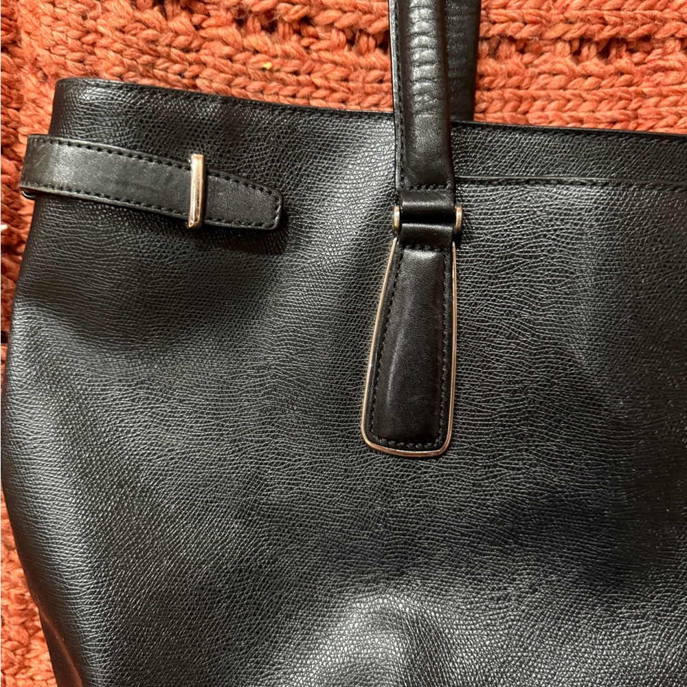 Tumi Authentic Classic Black Travel Computer Tote Bag - Picture 2 of 7
